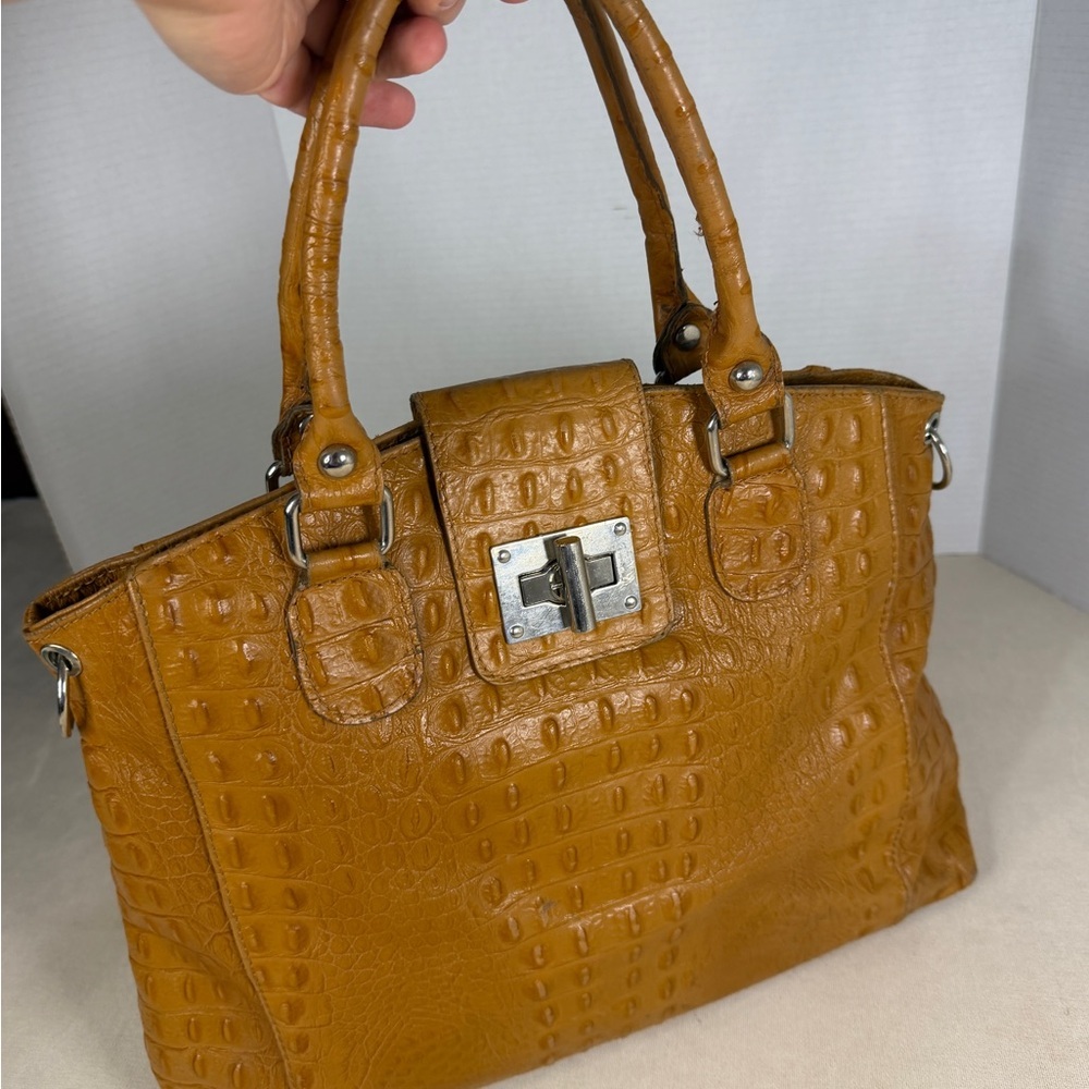 Crocodile-Embossed Tan Handbag